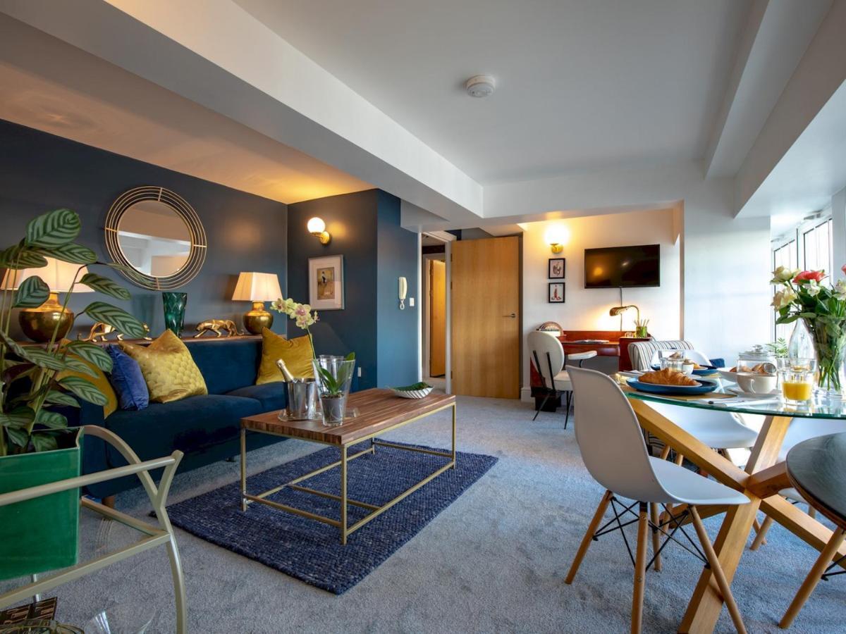 Pass The Keys Art Deco Inspired Apartment With Roof Top Views Σριούσμπερι Εξωτερικό φωτογραφία
